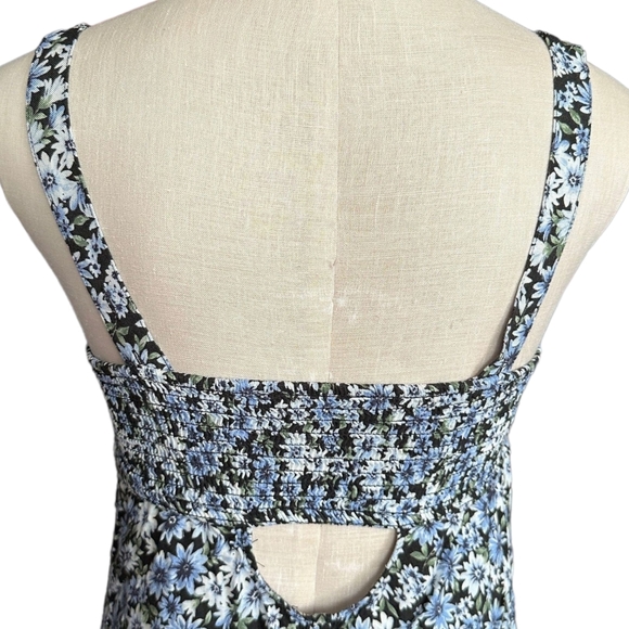 🆕American Eagle Floral Mini Dress with Keyhole Back and Adjustable Strap | med - Picture 3 of 11